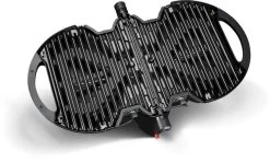 NomadiQ Draagbare Gasbarbecue - Zwart -Sport Buitenkamperen 1265 1900 c2vydmljzt1pbwfnzxmmc3jjpwh0dhbzjtnbjtjgjtjgd3d3lm5vbwfkaxfiyneuy29tjtjgd3aty29udgvudcuyrnvwbg9hzhmlmkyymdiwjtjgmdclmkzot01brelrtkvxu1rjtextv0hjveuyodaymja 2