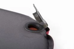 Exped SIM Comfort 7.5 LW Zelfopblazende Slaapmat -Sport Buitenkamperen 1267 1900 6184 sim comfort valve open 5472x3648 2