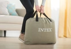 Intex Prime Comfort Luchtbed - Queensize - Ingebouwde Elektrische Pomp -Sport Buitenkamperen 1320 1900 64164 inuse2 2020 300
