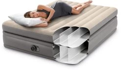 Intex Prime Comfort Luchtbed - Queensize - Ingebouwde Elektrische Pomp -Sport Buitenkamperen 1320 1900 64164 inuse 2023 300