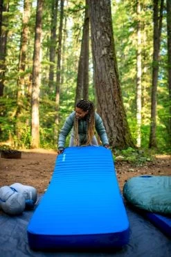 Therm-A-Rest MondoKing 3D 11.0 XW XL Zelfopblazende Slaapmat 20 Therm-A-Rest MondoKing 3D 11.0 XW XL Zelfopblazende Slaapmat -Sport Buitenkamperen 1900 1267 2020 thermarest oregon 3sisters geiser 0623 1