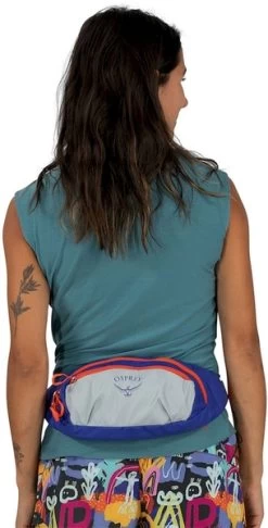 Osprey Daylite Heuptas - Blauw/Oranje -Sport Buitenkamperen 1900 1900 0007 daylitewaist s23 onbody5 silverliningblueberry 10005144