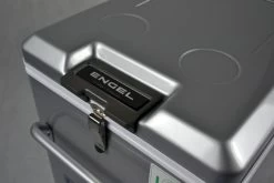 Engel MT45F-S Compressor Koelbox - 40 Liter -Sport Buitenkamperen 1900 2849 mt45fs verschluss detail