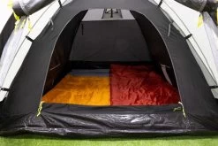 Kampa Brighton Grey 3 Tunneltent - 3 Persoons 11 Kampa Brighton Grey 3 Tunneltent - 3 Persoons -Sport Buitenkamperen brightongrey3 4