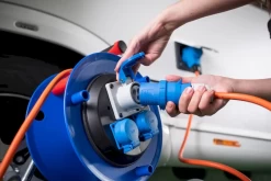 Brennenstuhl CEE Verloopkabel Met Hoekkoppeling 1,5 M 14 Brennenstuhl CEE Verloopkabel Met Hoekkoppeling 1,5 M -Sport Buitenkamperen image 1